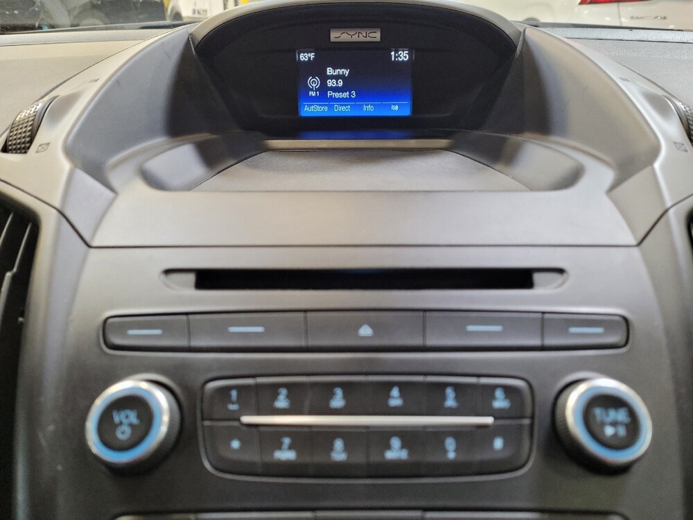 2017 Ford Escape in Fresno, CA 93726 - 18139013 25