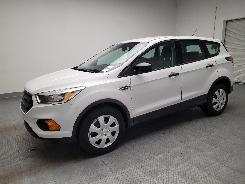 2017 Ford Escape in Fresno, CA 93726 - 18139013 2