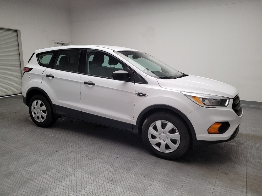 2017 Ford Escape in Fresno, CA 93726 - 18139013 11