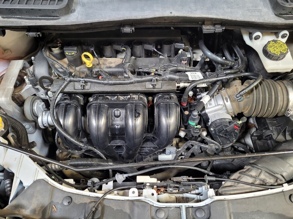 2017 Ford Escape in Fresno, CA 93726 - 18139013 30