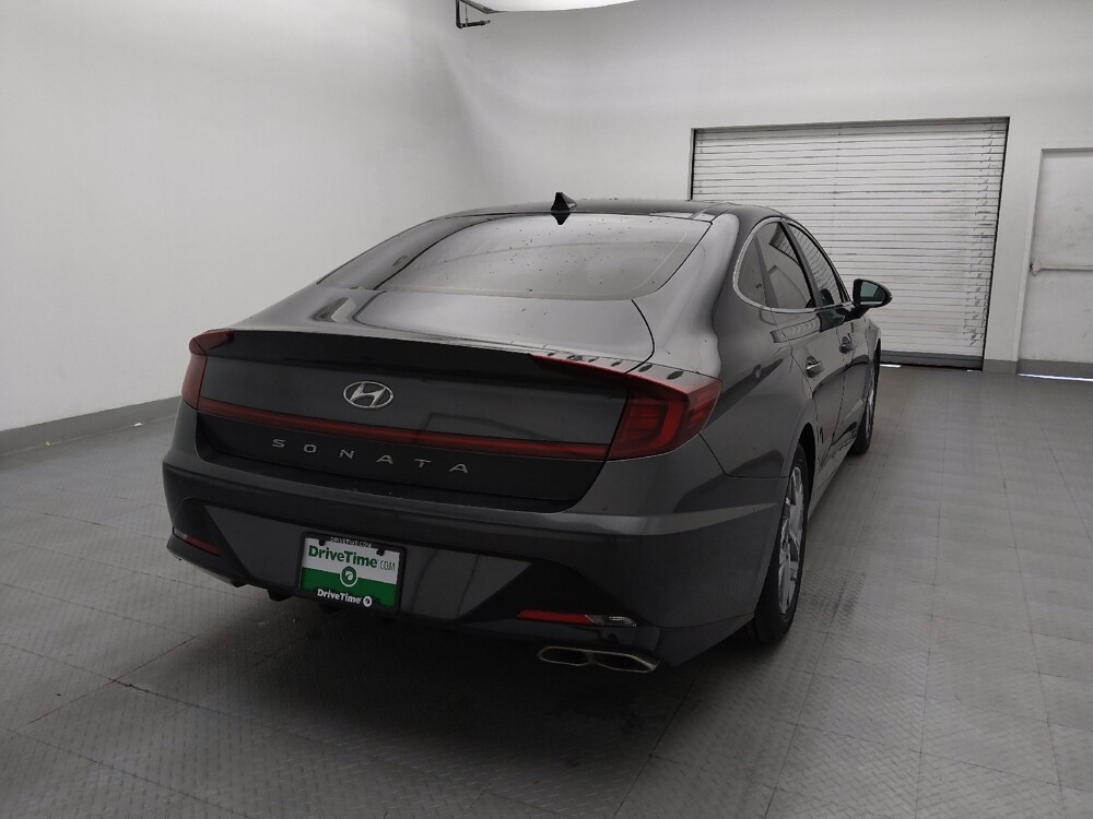 2023 Hyundai Sonata in Greenville, SC 29607 - 18139014 7