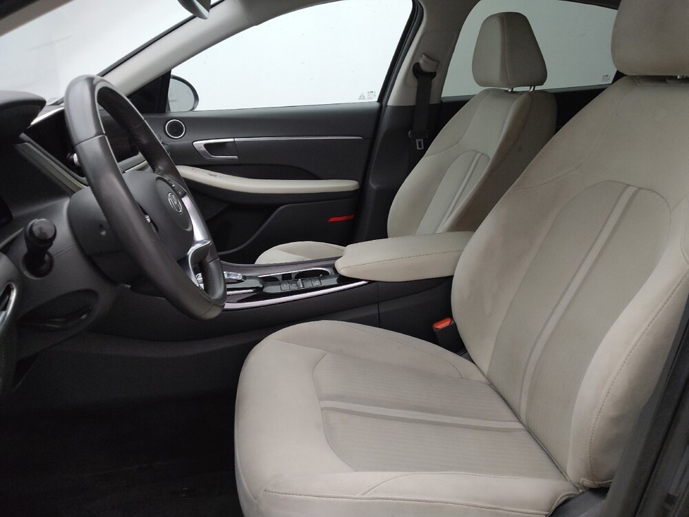 2023 Hyundai Sonata in Greenville, SC 29607 - 18139014 17