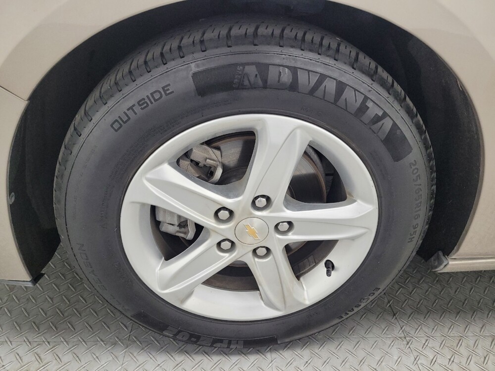 2022 Chevrolet Malibu in Las Vegas, NV 89102 - 18139015 31