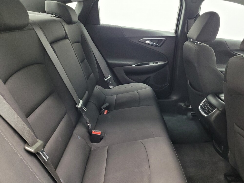 2022 Chevrolet Malibu in Las Vegas, NV 89102 - 18139015 19