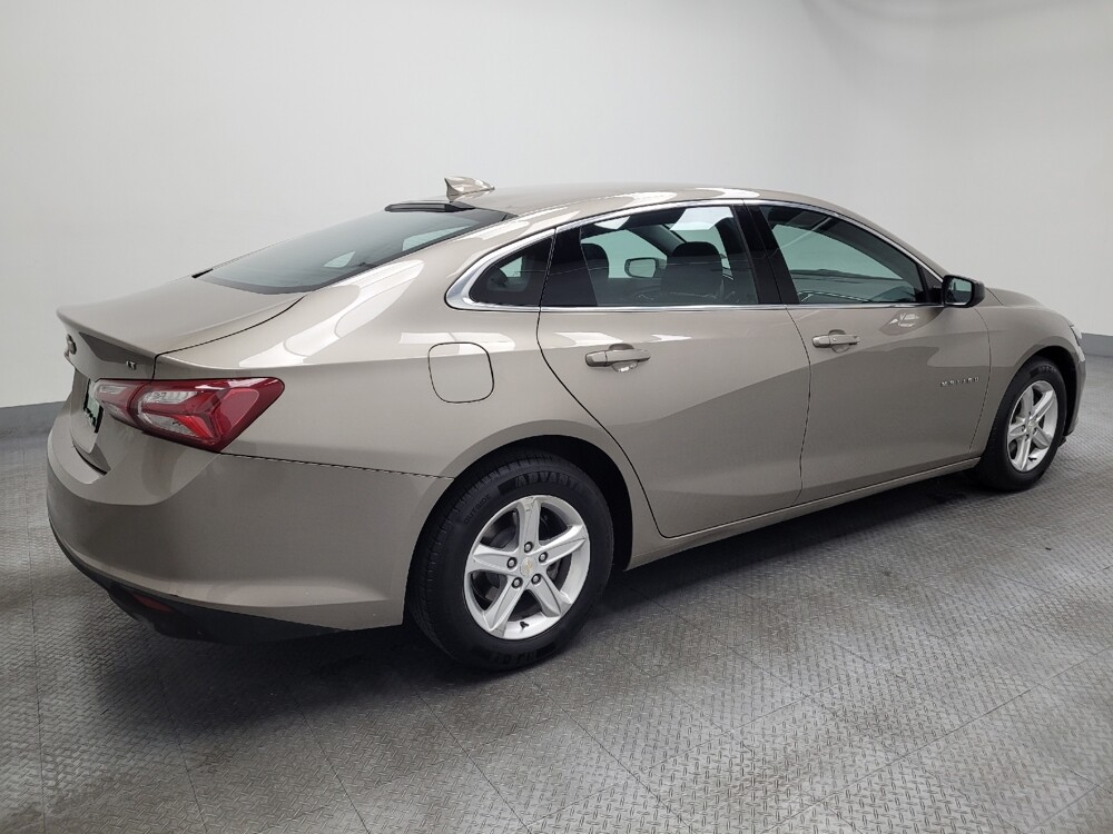 2022 Chevrolet Malibu in Las Vegas, NV 89102 - 18139015 10