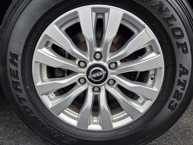 2019 Nissan Armada in Knoxville, TN 37912 - 18139024 5