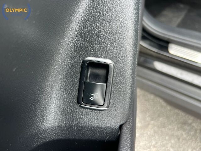 2019 Mercedes-Benz GLA 250 in Decatur, GA 30032 - 18139034 37