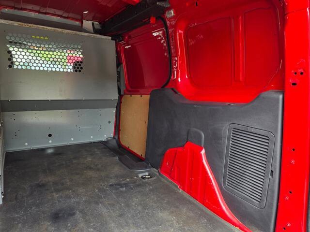 2015 Ford Transit Connect in Blauvelt, NY 10913 - 18139037 36