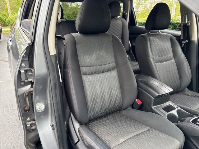 2018 Nissan Rogue in Marysville, OH 43040 - 18139039 42