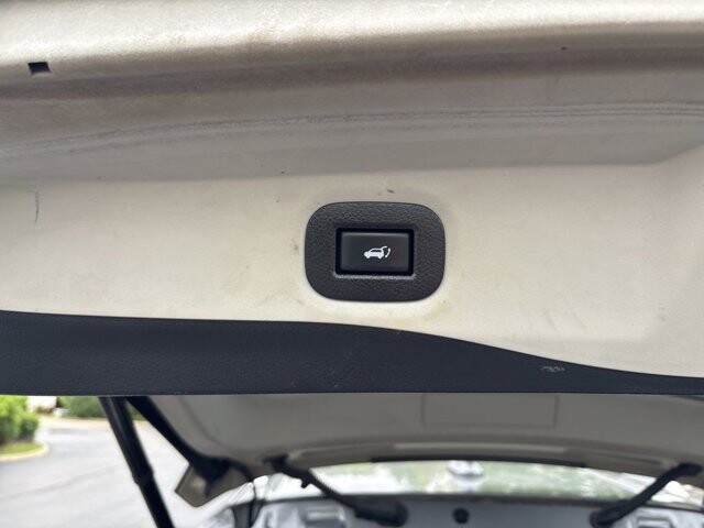 2018 Nissan Rogue in Marysville, OH 43040 - 18139039 34