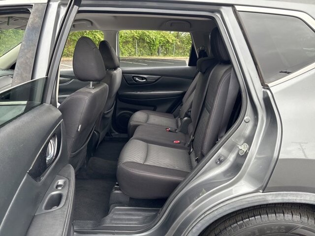 2018 Nissan Rogue in Marysville, OH 43040 - 18139039 32