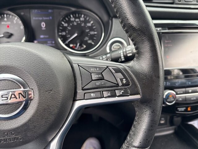 2018 Nissan Rogue in Marysville, OH 43040 - 18139039 20