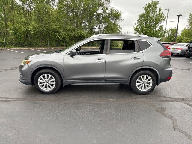 2018 Nissan Rogue in Marysville, OH 43040 - 18139039 4