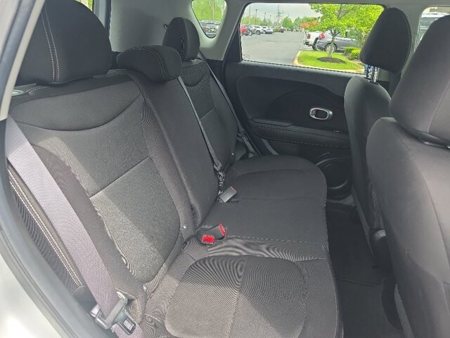 2017 Kia Soul in Marysville, OH 43040 - 18139040 25