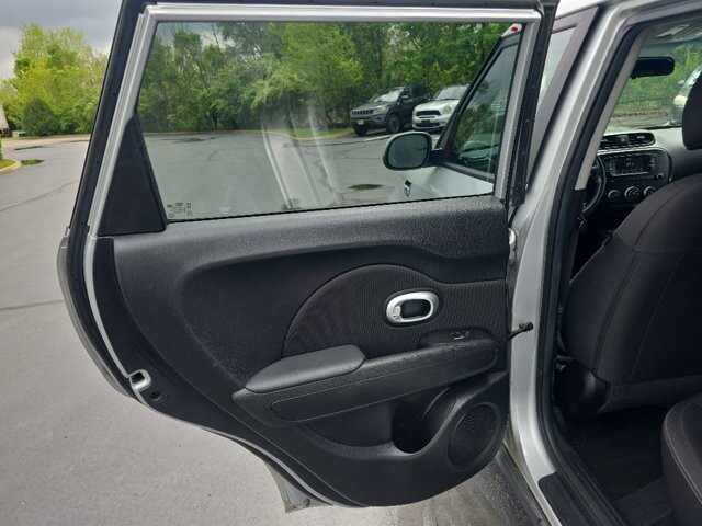 2017 Kia Soul in Marysville, OH 43040 - 18139040 19