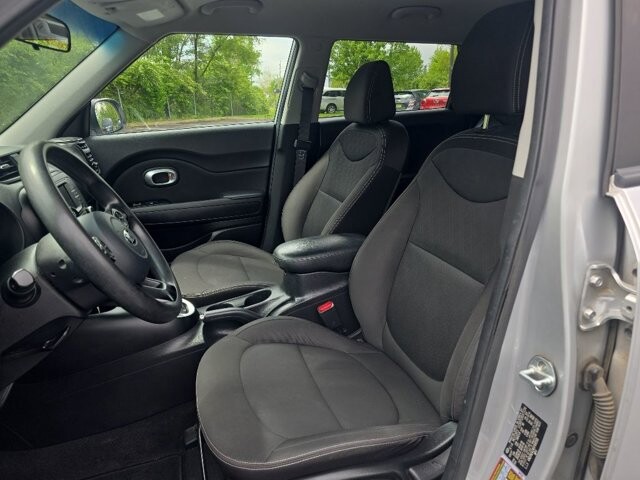 2017 Kia Soul in Marysville, OH 43040 - 18139040 13