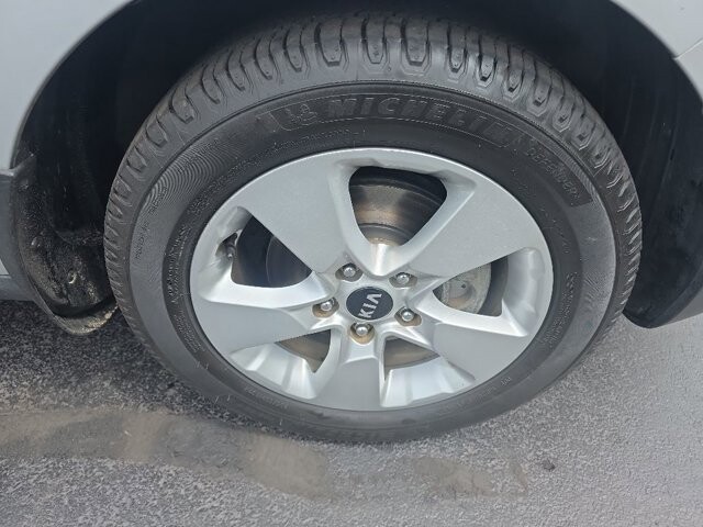 2017 Kia Soul in Marysville, OH 43040 - 18139040 9