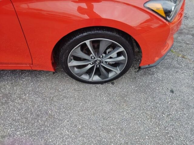 2019 Hyundai Veloster in Greenville, SC 29607 - 18139043 15