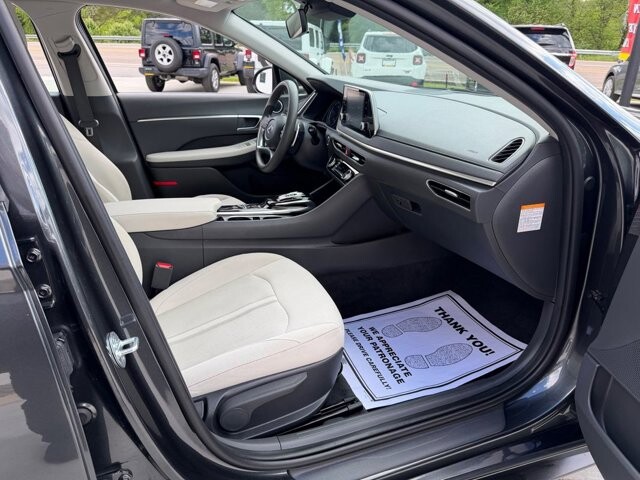 2021 Hyundai Sonata in Knoxville, TN 37920 - 18139045 16