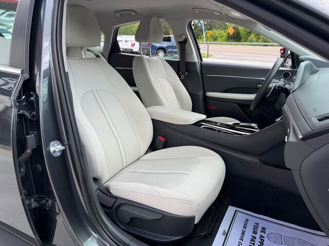 2021 Hyundai Sonata in Knoxville, TN 37920 - 18139045 17
