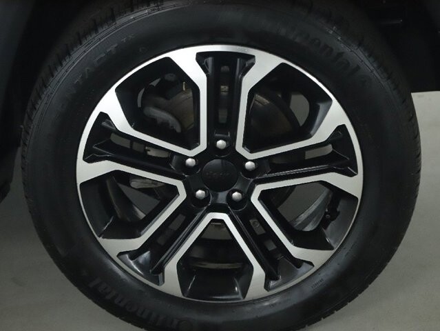 2023 Jeep Compass in Bedford, OH 44146 - 18139046 39