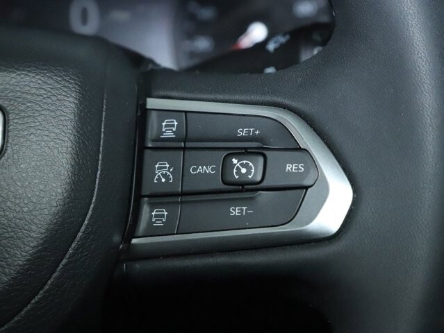 2023 Jeep Compass in Bedford, OH 44146 - 18139046 23