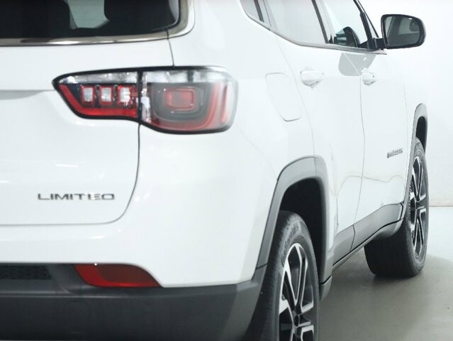 2023 Jeep Compass in Bedford, OH 44146 - 18139046 45