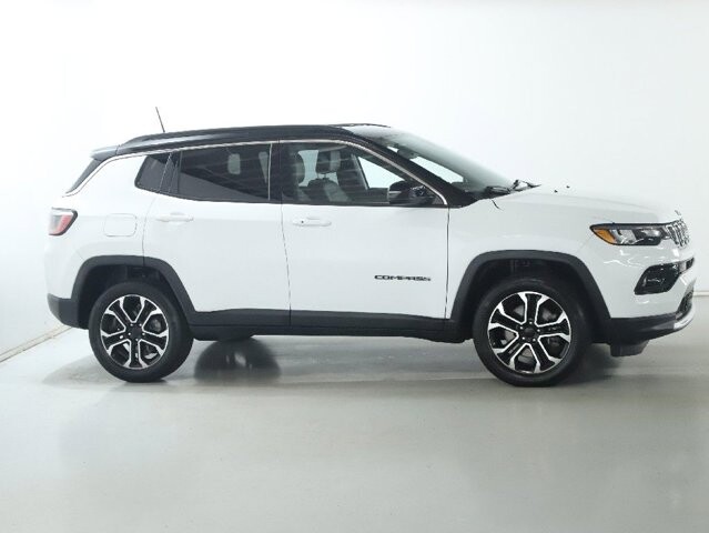 2023 Jeep Compass in Bedford, OH 44146 - 18139046 11