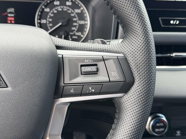 2026 Mitsubishi Outlander in Winchester, VA 22602 - 18139058 17