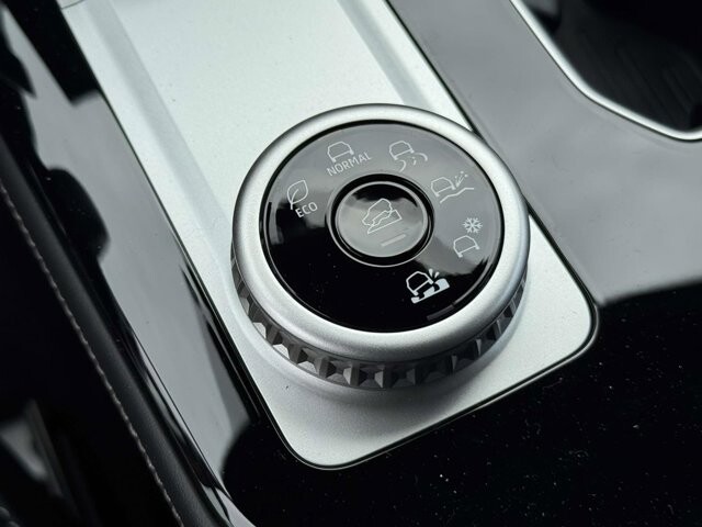 2026 Mitsubishi Outlander in Winchester, VA 22602 - 18139058 21