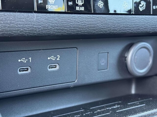 2026 Mitsubishi Outlander in Winchester, VA 22602 - 18139059 14