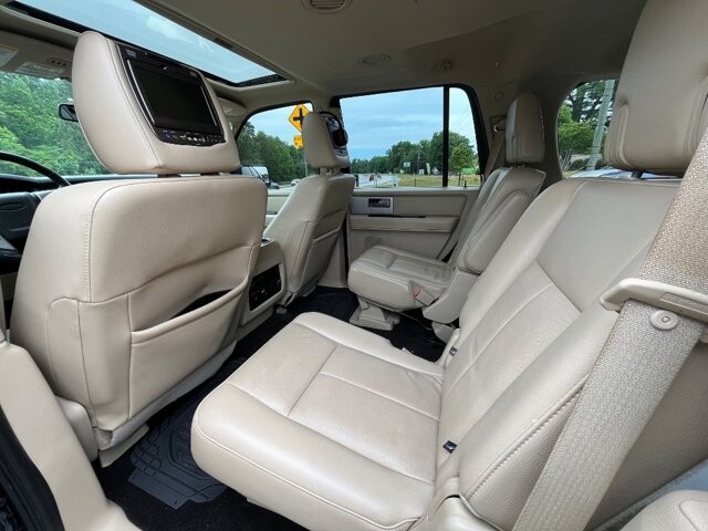 2016 Ford Expedition in Flowery Branch, GA 30542 - 18139062 10