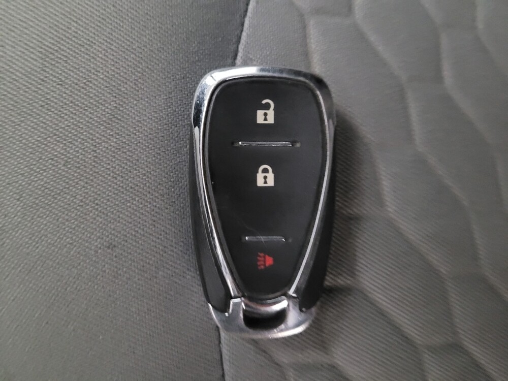 2019 Chevrolet Equinox in Torrance, CA 90504 - 18139064 32