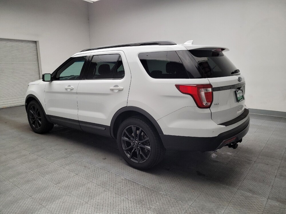 2017 Ford Explorer in El Cajon, CA 92020 - 18139071 3