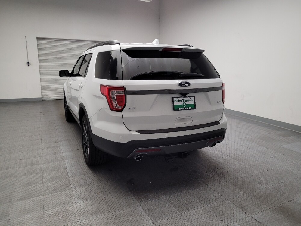2017 Ford Explorer in El Cajon, CA 92020 - 18139071 6
