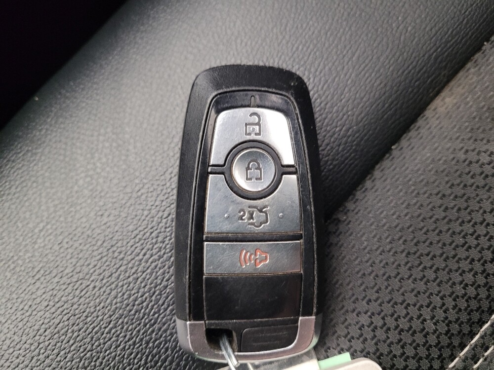 2017 Ford Fusion in Downey, CA 90241 - 18139075 32