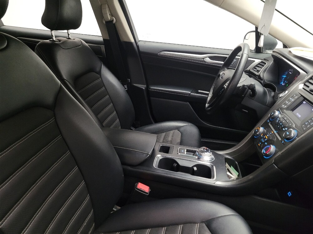2017 Ford Fusion in Downey, CA 90241 - 18139075 21