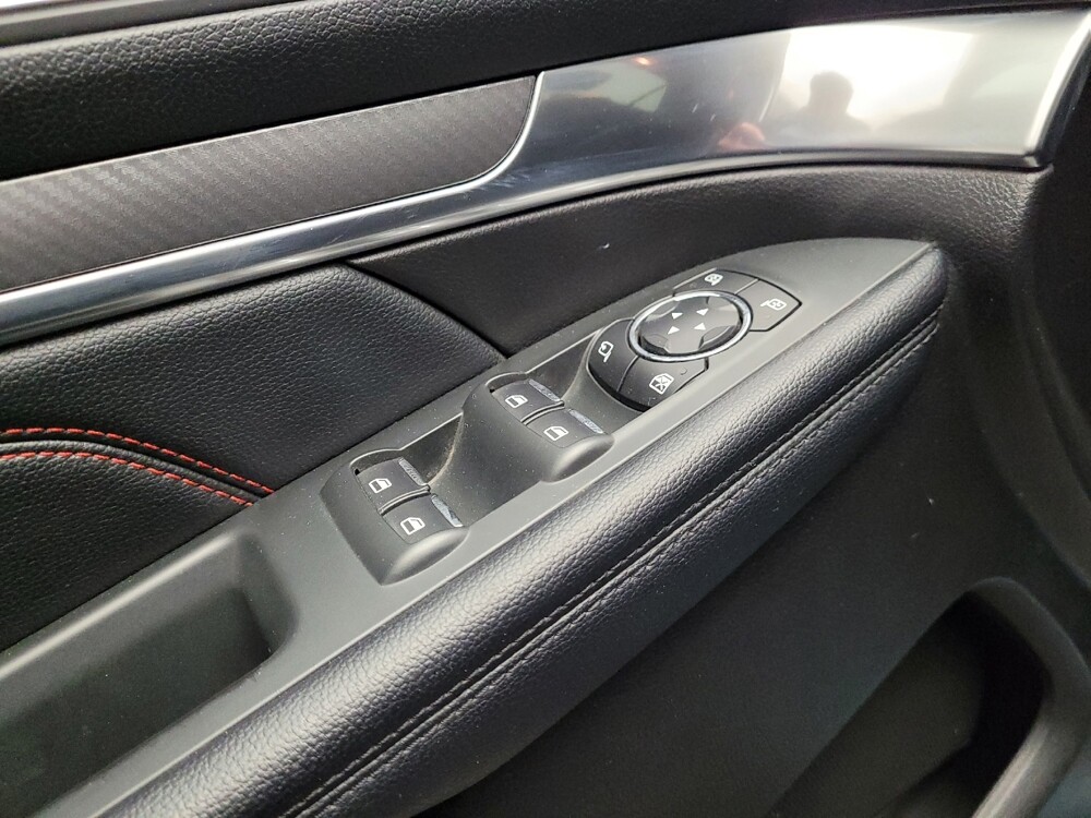 2017 Ford Explorer in Fresno, CA 93726 - 18139080 27