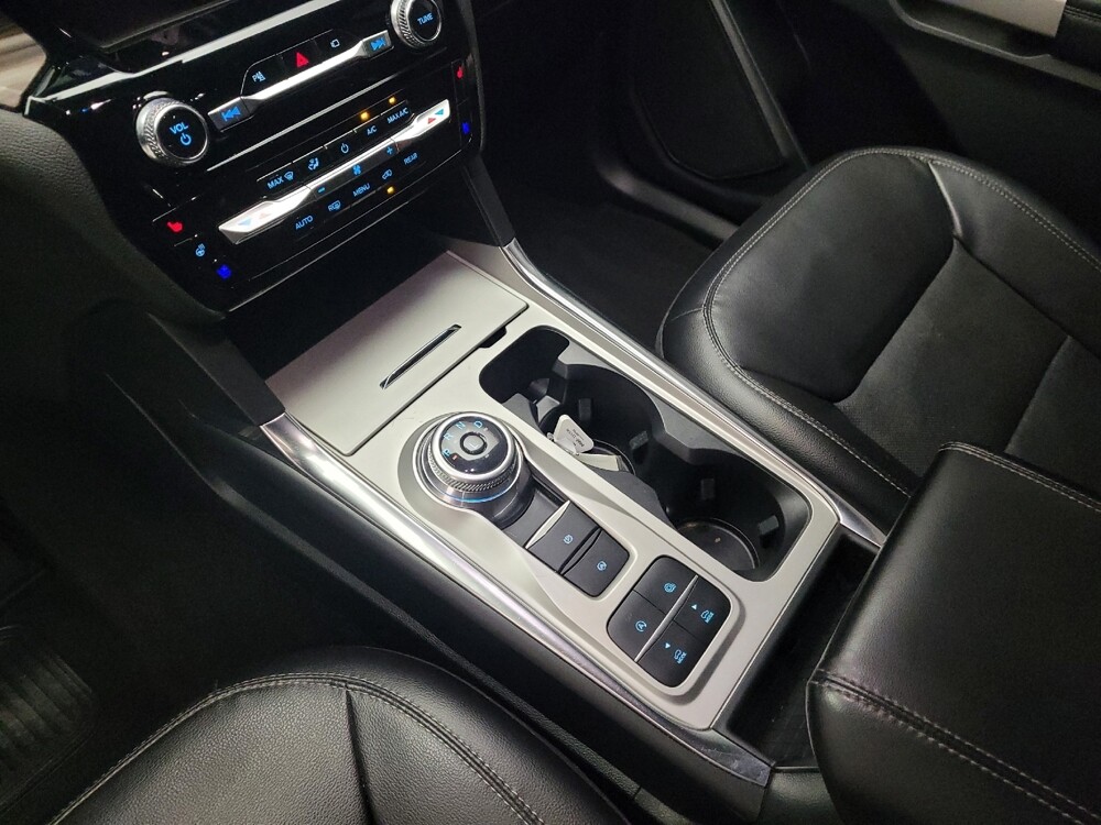 2022 Ford Explorer in Fresno, CA 93726 - 18139081 26