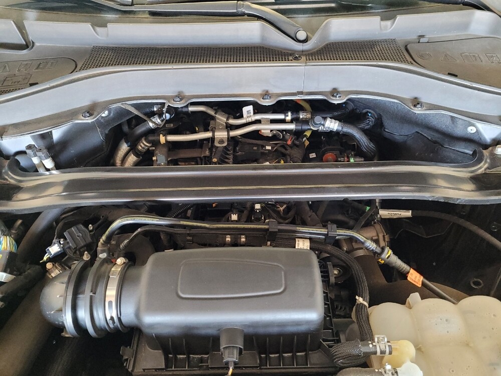 2022 Ford Explorer in Fresno, CA 93726 - 18139081 30