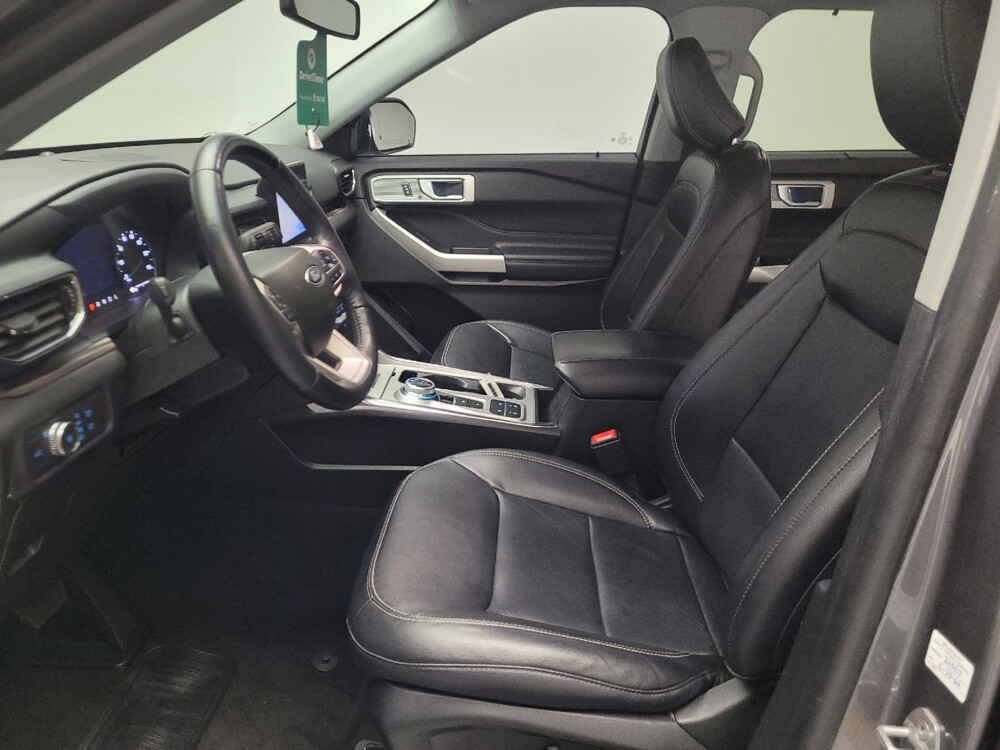 2022 Ford Explorer in Fresno, CA 93726 - 18139081 17