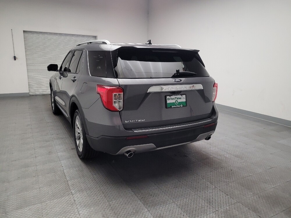 2022 Ford Explorer in Fresno, CA 93726 - 18139081 6