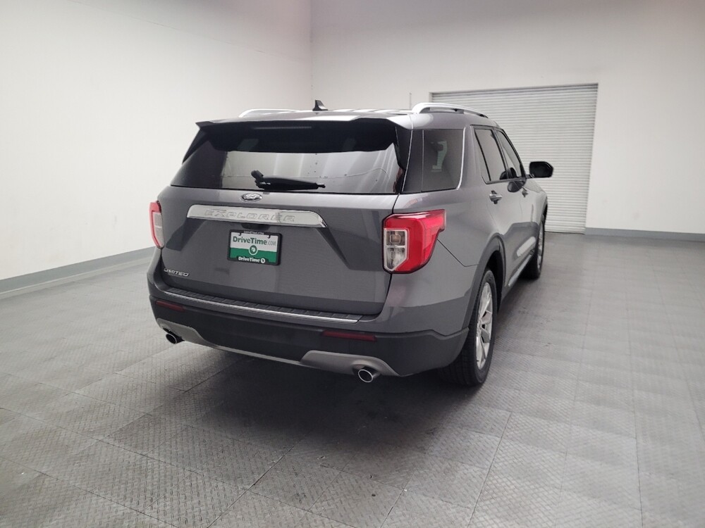 2022 Ford Explorer in Fresno, CA 93726 - 18139081 7