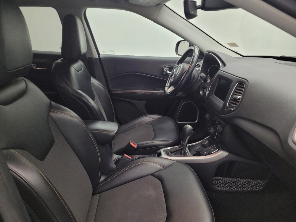 2019 Jeep Compass in Louisville, KY 40258 - 18139083 21