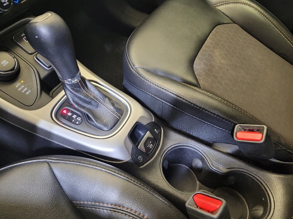 2019 Jeep Compass in Louisville, KY 40258 - 18139083 26