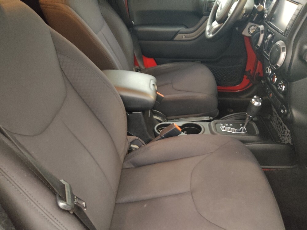 2014 Jeep Wrangler in Tampa, FL 33612 - 18139107 21