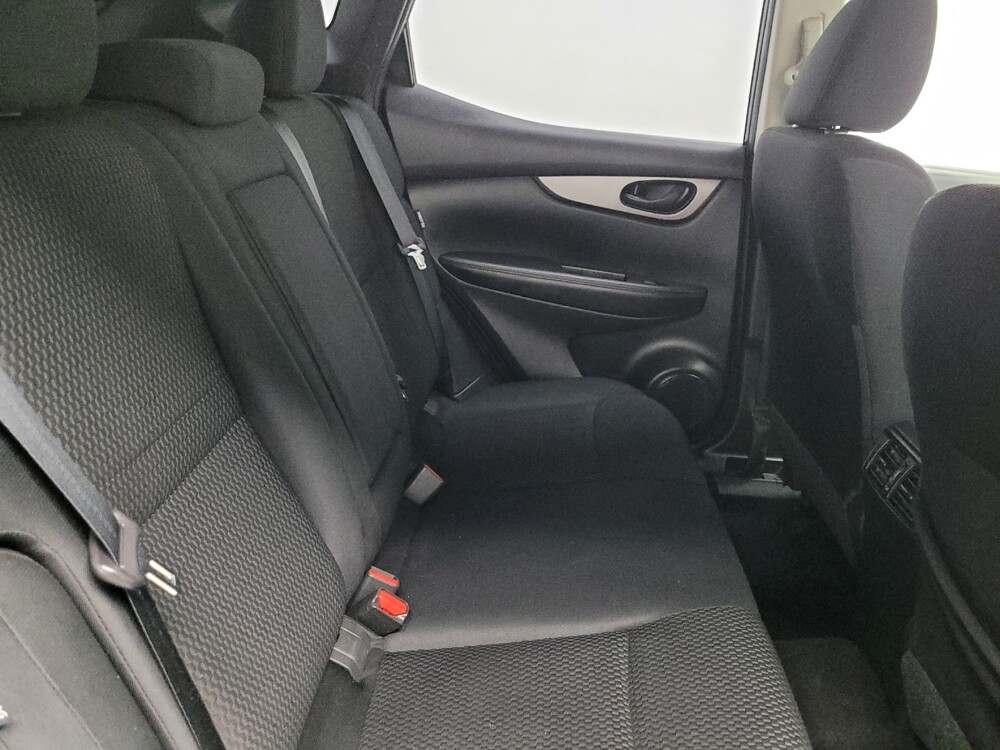 2020 Nissan Rogue Sport in Las Vegas, NV 89102 - 18139111 19