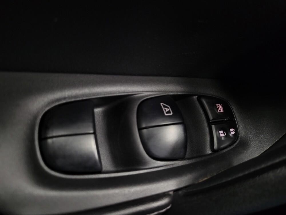 2020 Nissan Rogue Sport in Las Vegas, NV 89102 - 18139111 27