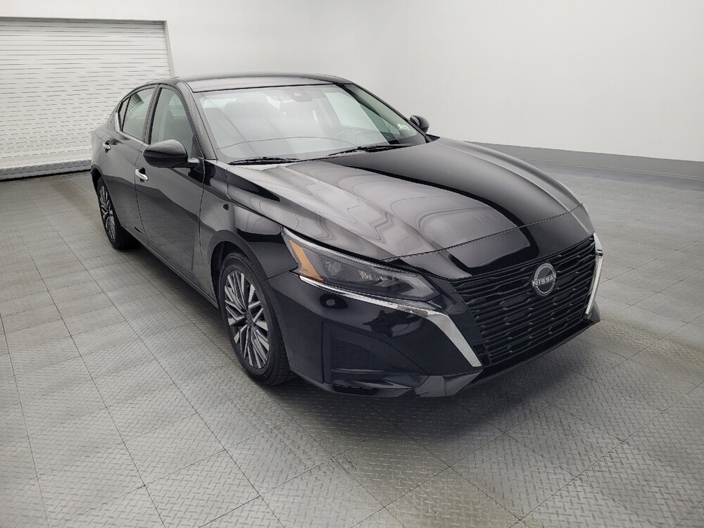 2023 Nissan Altima in Orlando, FL 32808 - 18139113 13