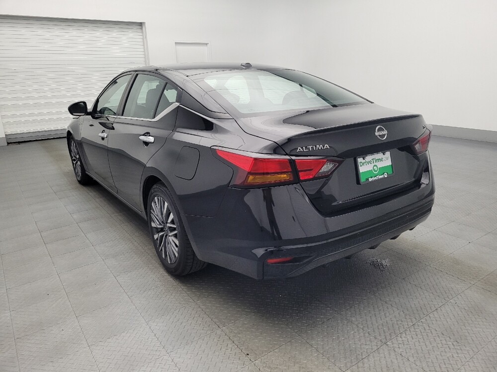 2023 Nissan Altima in Orlando, FL 32808 - 18139113 5